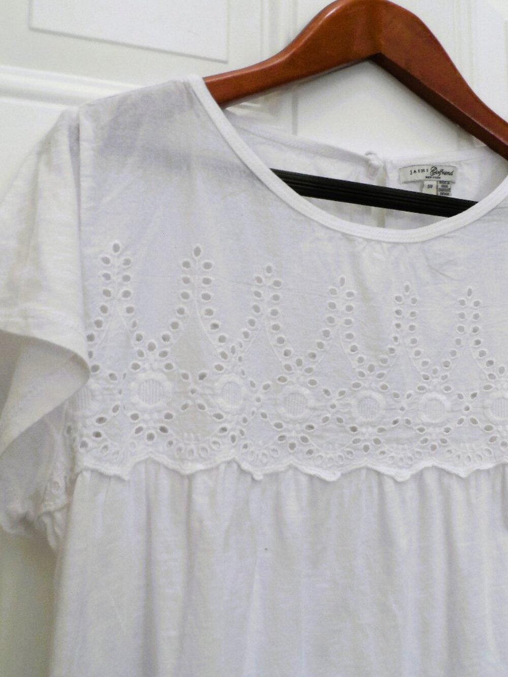 Jach Girlfriend -White t-shirt with eyelet top 100% cotton  - size S